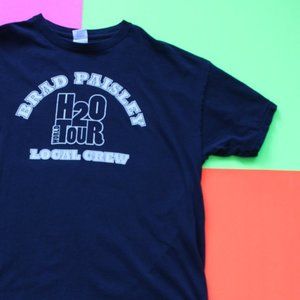 Brad Paisley H20 WORLD TOUR Local Crew T-Shirt